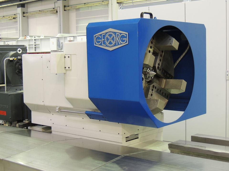 Heinrich Georg Maschinenfabrik liefert die vierte Walzendrehmaschine nach Trinec